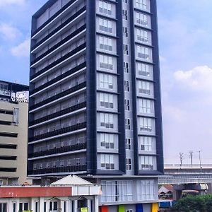 Amaris Hotel Kalimalang